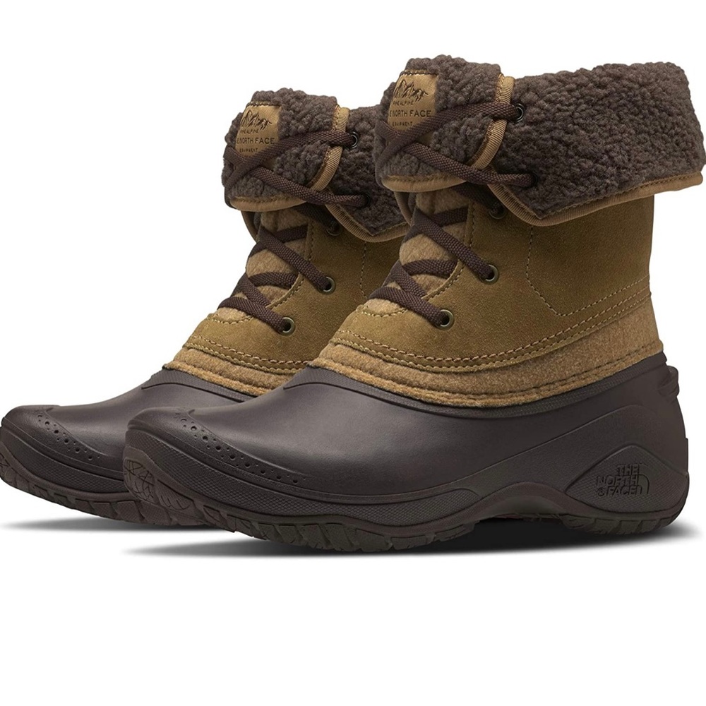 NWTS The North Face winter boots